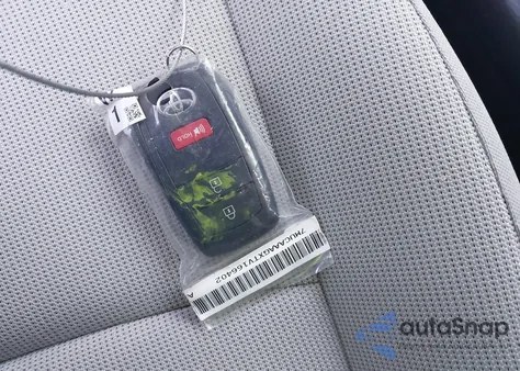 2026 Toyota Corolla Cross Le z USA, uszkodzony, nr VIN 7MUCAAAGXTV166402